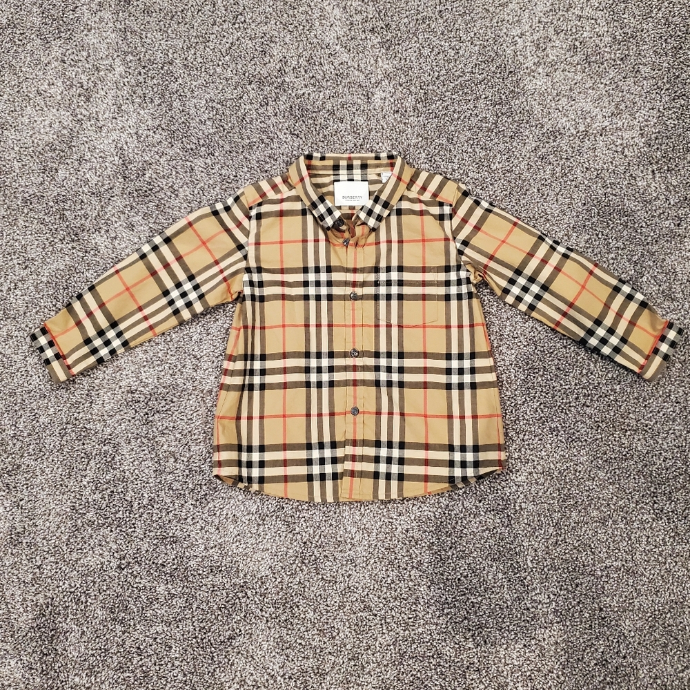 NEW Burberry Long Sleeve Dress shirt